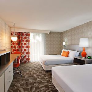 Deluxe Queen Room Two Queen Beds